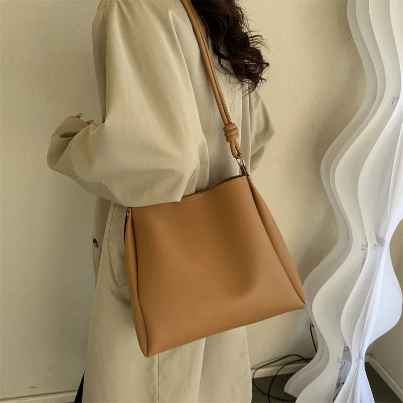 Women’s Vintage Shoulder Bag High-Capacity Crossbody