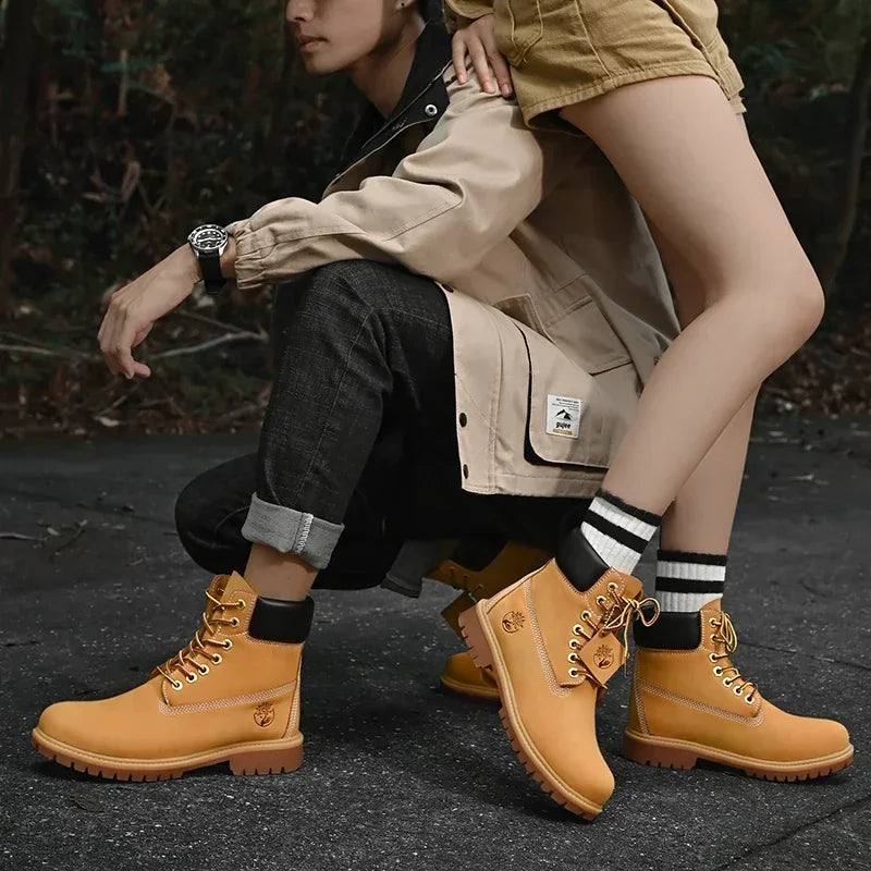 Men’s PU Outdoor Boots With Rubber Sole Lace-Up Design