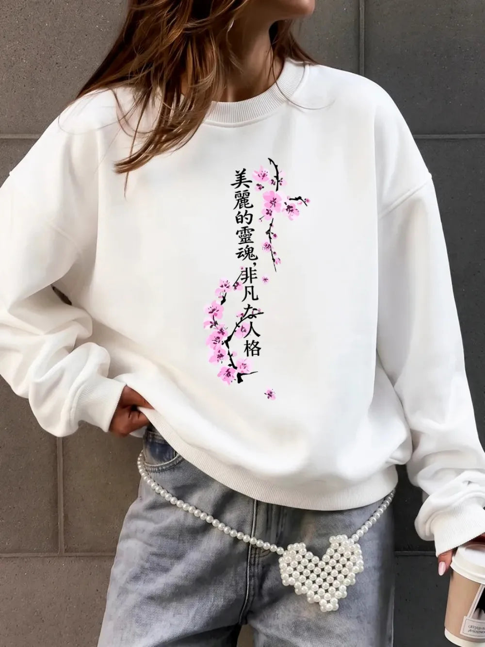 White Color Women’s Sakura Print Fleece Sweatshirt Loose Fit