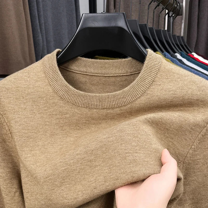 Men's Knit Pullover Sweater With Diamond Pattern