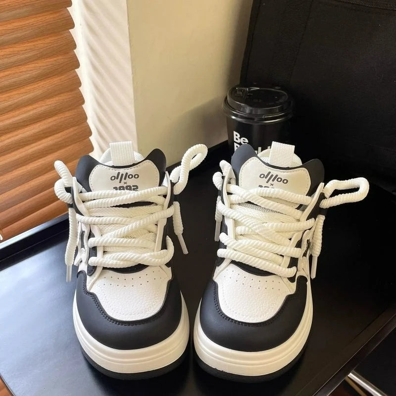 Women’s Platform Sneakers Casual Star Lace-Up Trainers