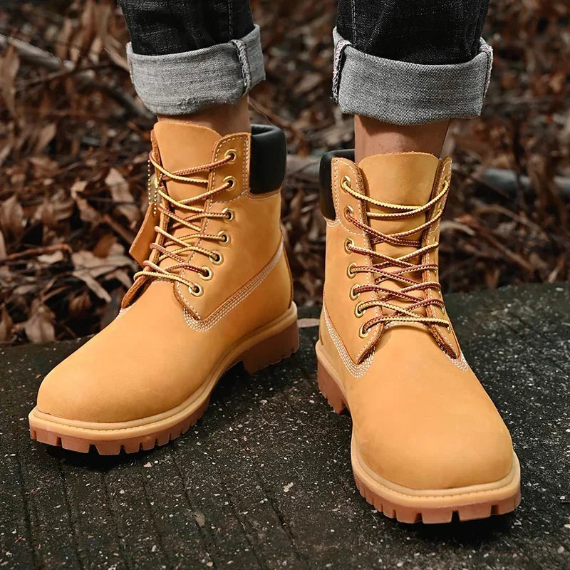 Men’s PU Outdoor Boots With Rubber Sole Lace-Up Design