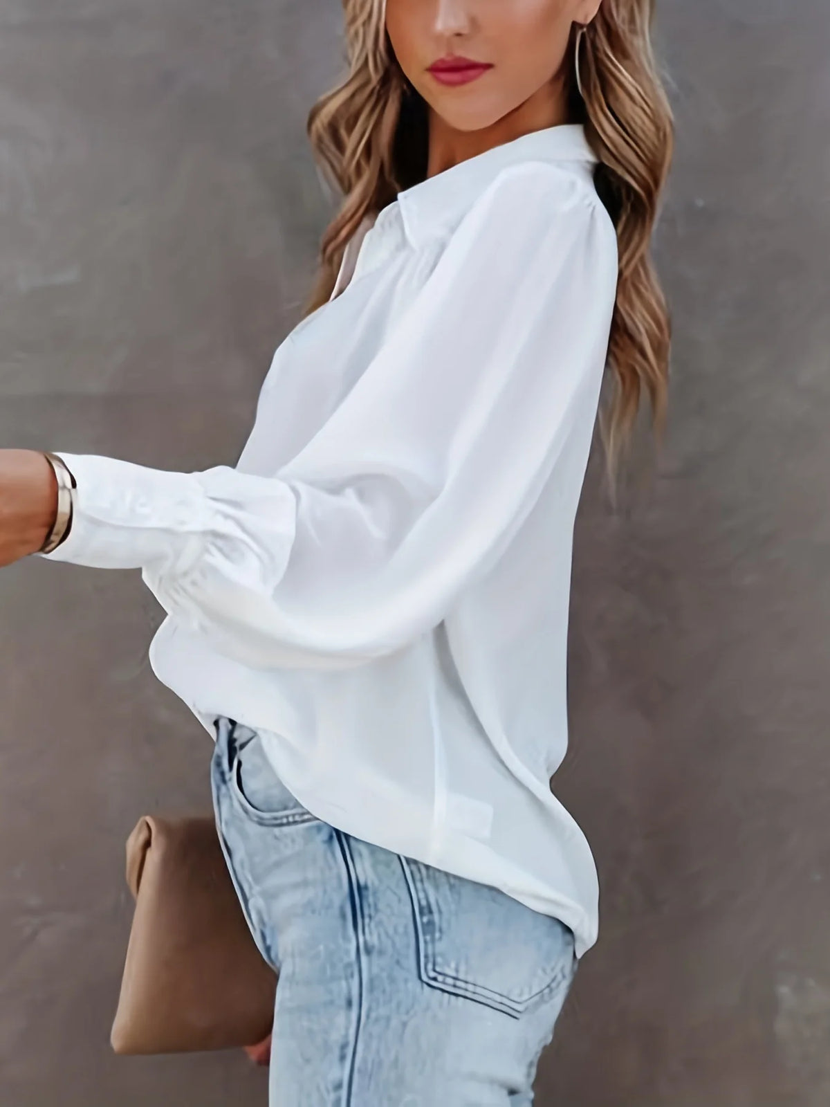 Women’s Chiffon Blouse With Lantern Sleeves And Pleats
