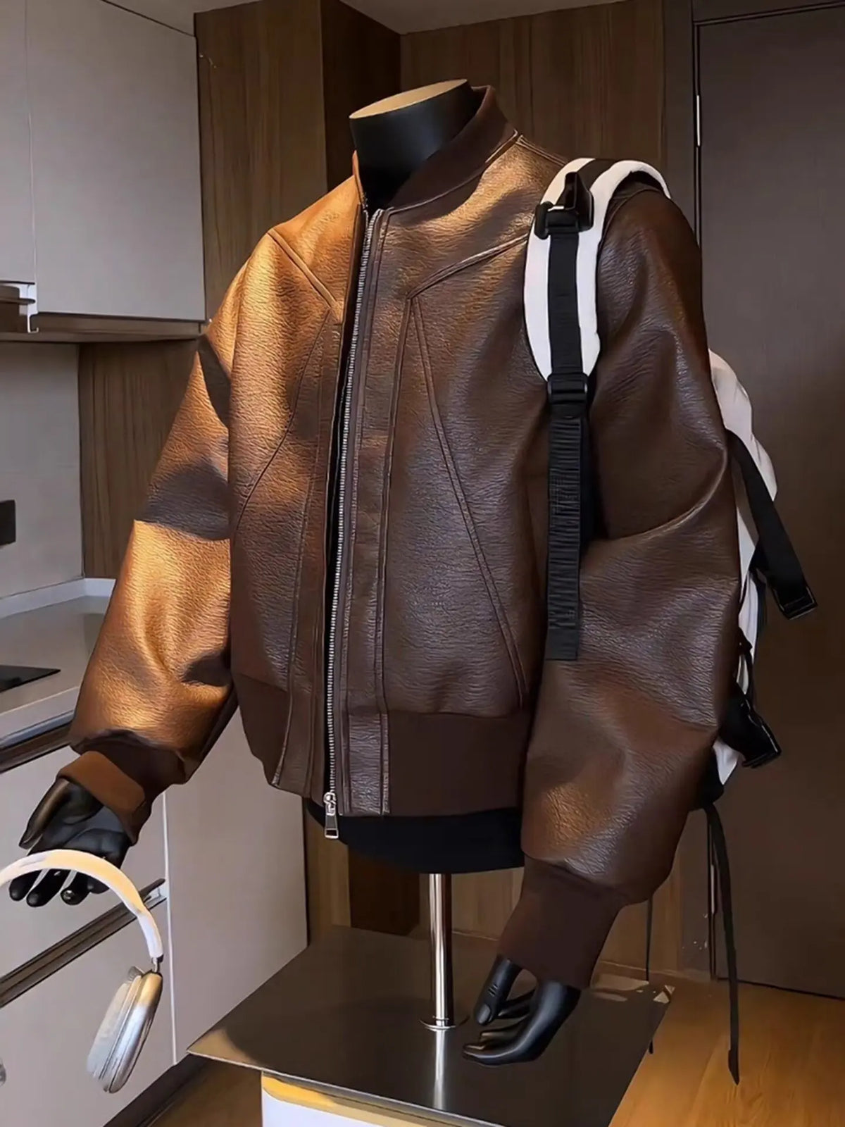 Men's Retro PU Leather Motorcycle Jacket With Zipper