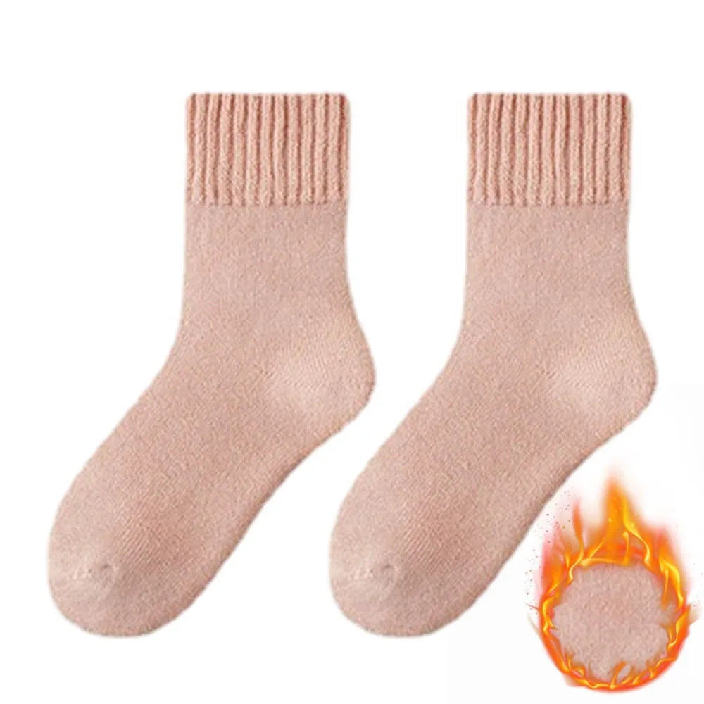 pink Color Women’s Thick Thermal Socks For Winter Sleep & Lounge