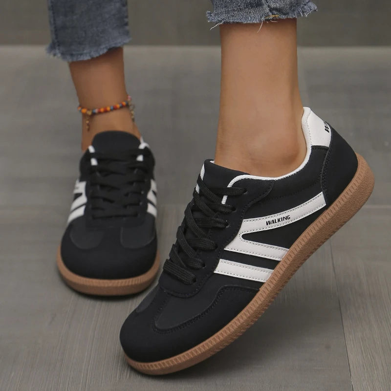 Women’s Colorblock Casual Sneakers – Low Flat Lace-Up