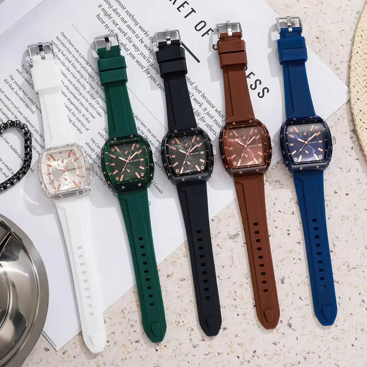Women’s Silicone Quartz Watch With Casual Arabic Dial