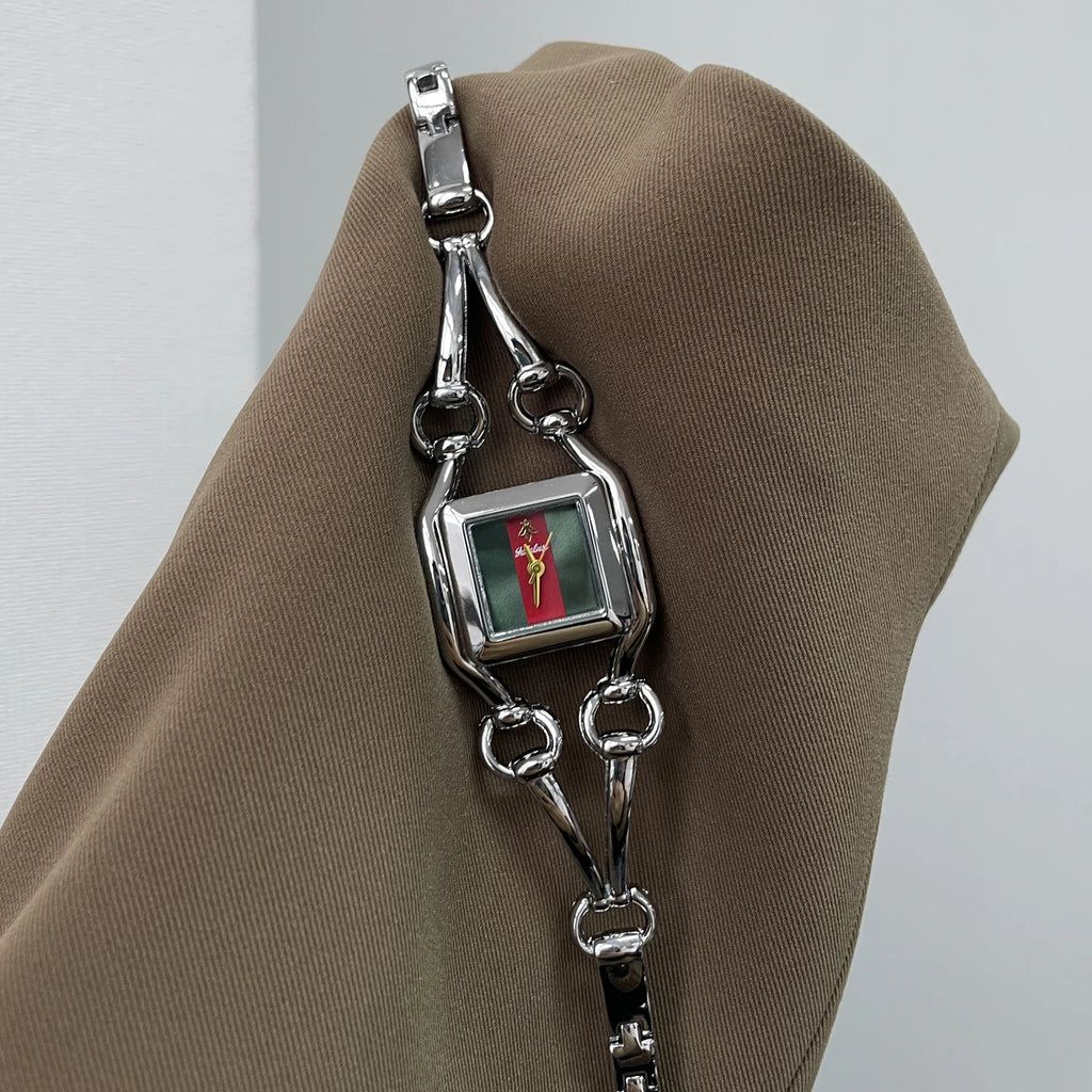 Women’s Waterproof Fashion Watch With Irregular Dial