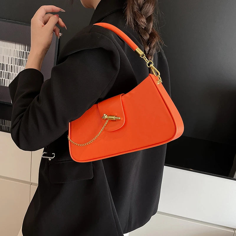 Women’s PU Leather Baguette Shoulder Bag With Chain Detail