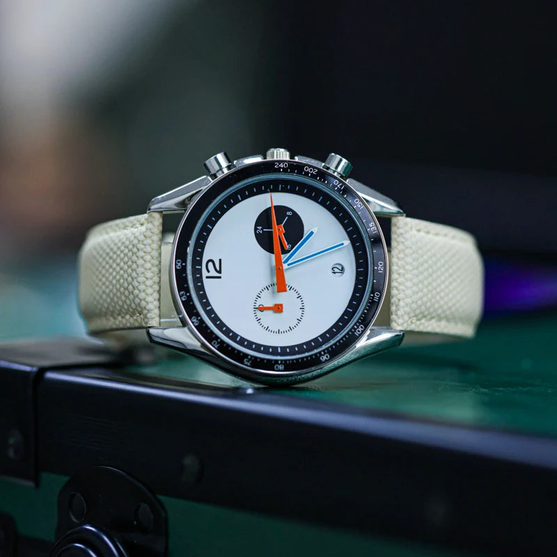 Men's Leather Quartz Watch – Waterproof Fashion Gift